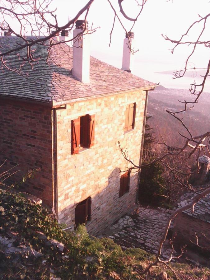 마크리니차 Kirmilis Mansion 아파트 외부 사진